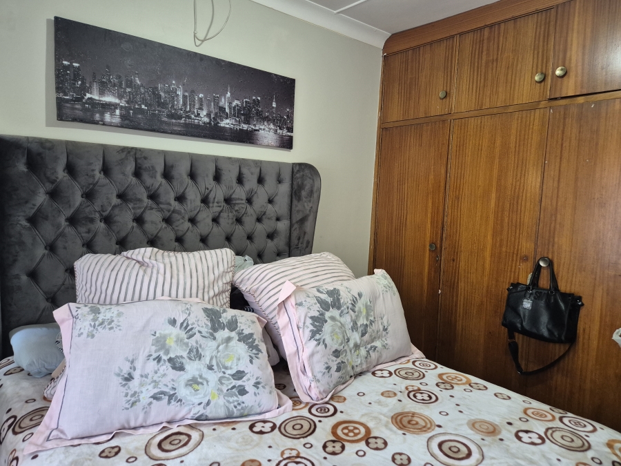 3 Bedroom Property for Sale in Songloed North West